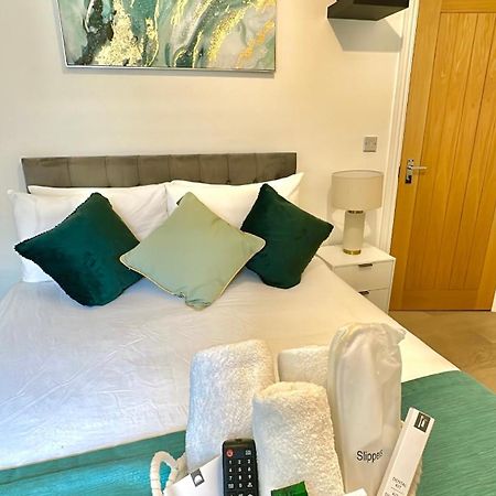 The Green Luxe En-Suite In Stratford Лондон Екстер'єр фото